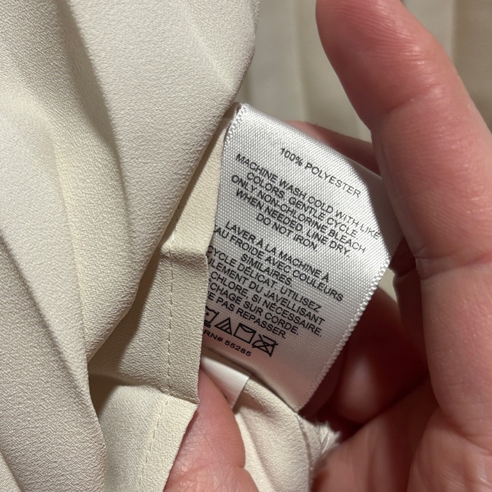 Express Cream V-Neck Blouse - Picture 4 of 4